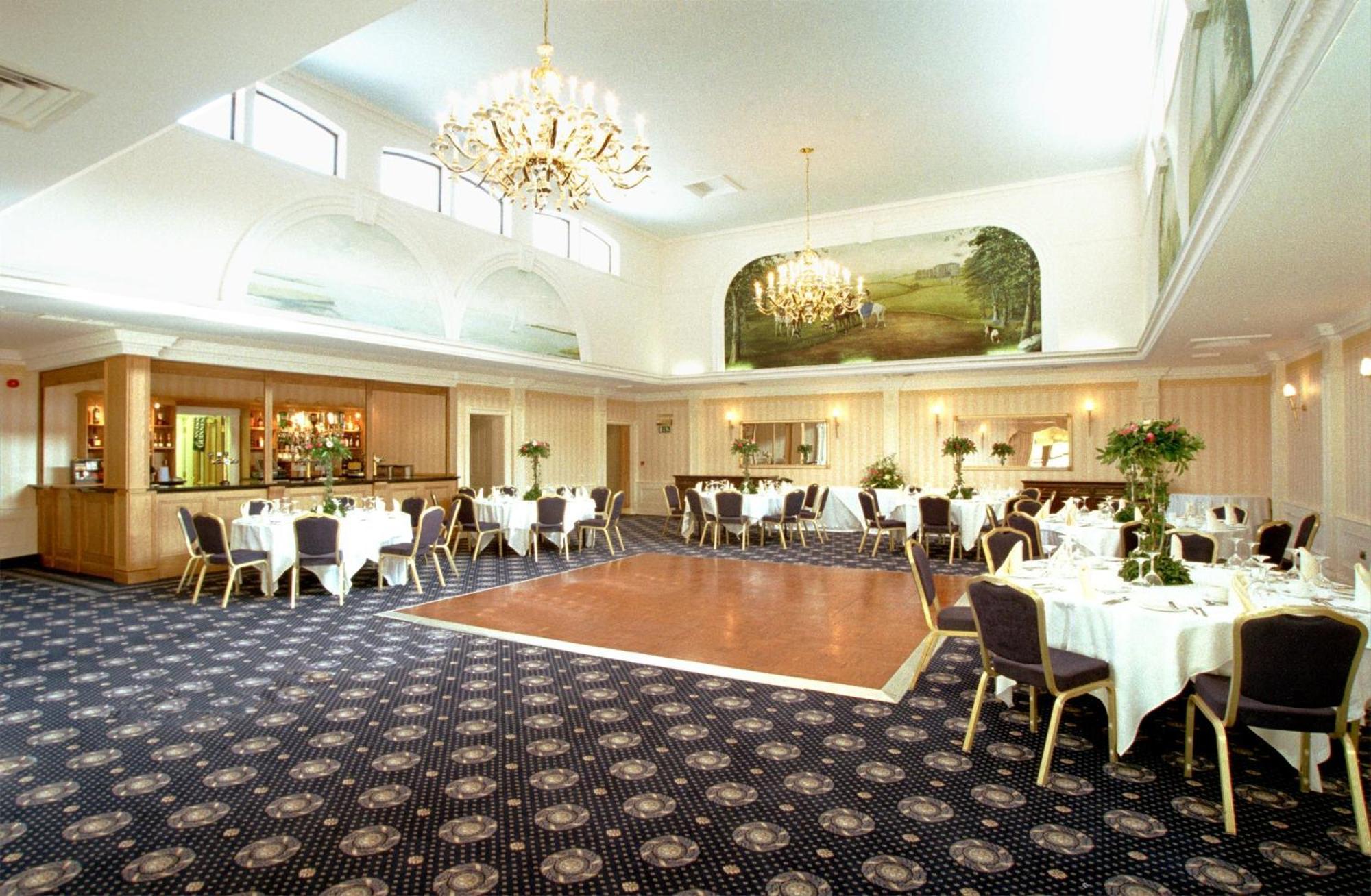 Tre-Ysgawen Hall & Spa Llangefni Exterior foto